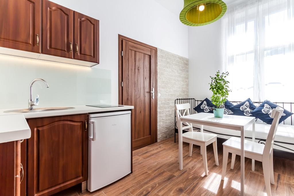 Lupolo Apartments Skwerowa クラクフ エクステリア 写真